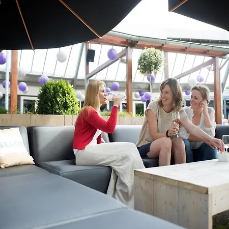 Restyled House With Hot Tub, Of Breda At 10km * Oosterhout (North Brabant)